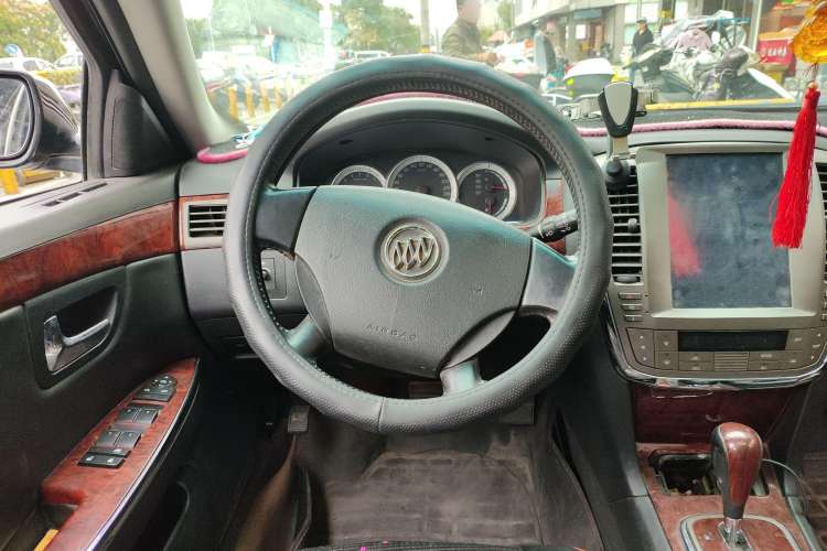 Used Buick LaCrosse 2008 2.4 Comfort Edition Steering Wheel