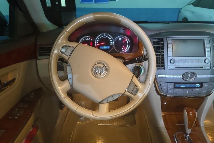 Used Buick LaCrosse 2008 2.4 Luxury Navigation Edition Steering Wheel