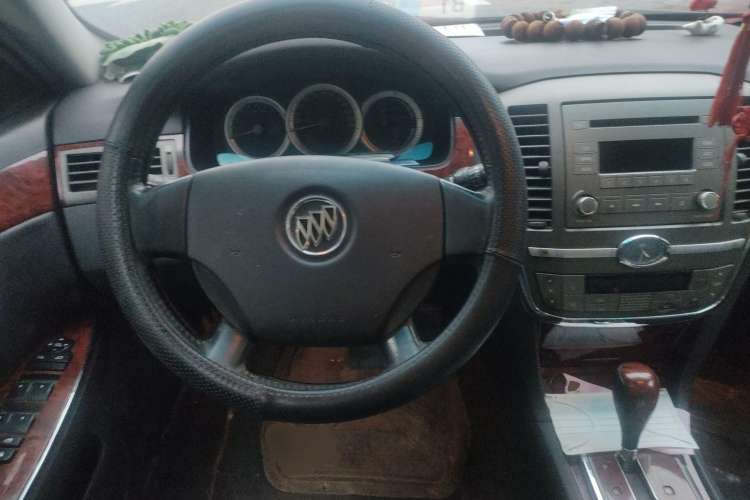 Used Buick LaCrosse 2008 2.4 Comfort Edition Steering Wheel