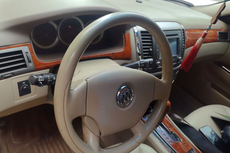 Used Buick LaCrosse 2008 2.4 Comfort Edition Steering Wheel