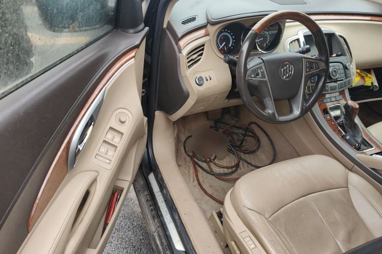 Used Buick LaCrosse 2009 2.4L Luxury Edition Driver Seat