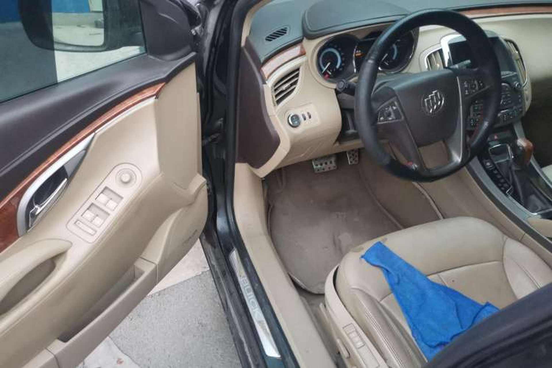 Used Buick LaCrosse 2009 2.4L Luxury Edition Driver Seat