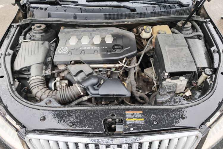 Used Buick LaCrosse 2009 2.4L Haoya Edition Engine Bay