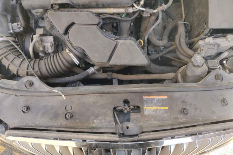 Used Buick LaCrosse 2009 2.4L Haoya Edition Engine Bay