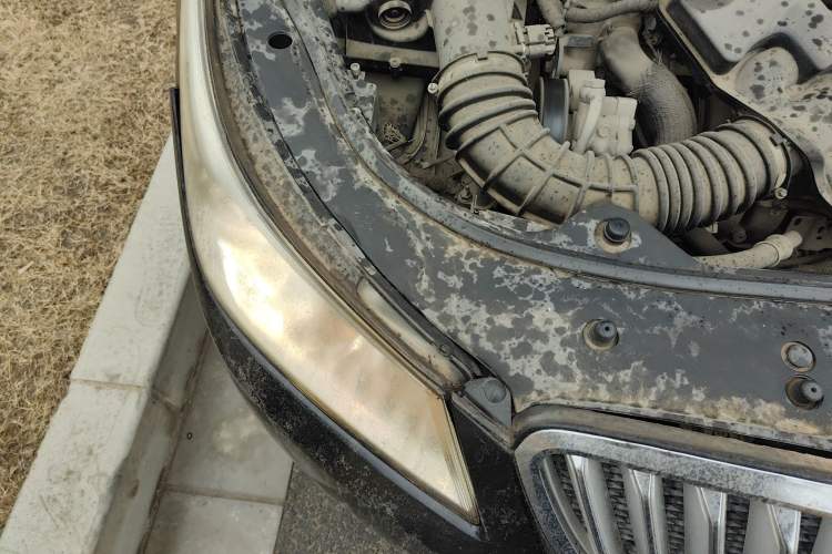 Used Buick LaCrosse 2009 2.4L Luxury Edition Engine Bay Right
