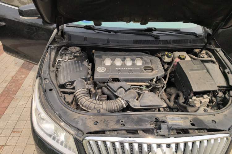 Used Buick LaCrosse 2009 2.4L Luxury Edition Engine Bay Right