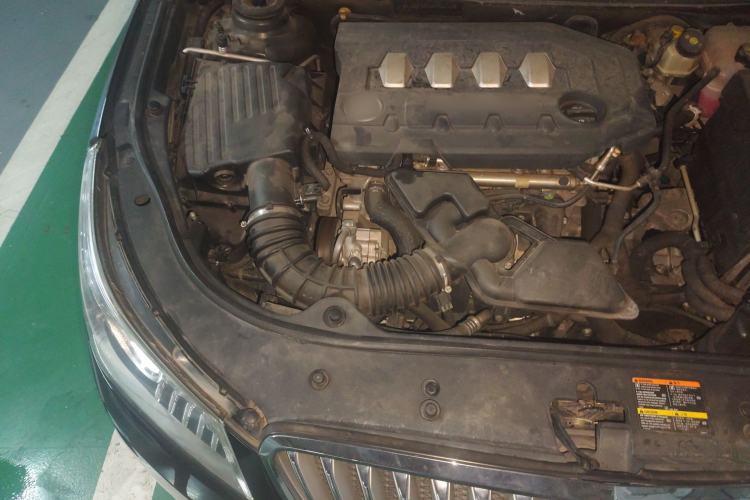 Used Buick LaCrosse 2009 2.4L Haoya Edition Engine Bay Right