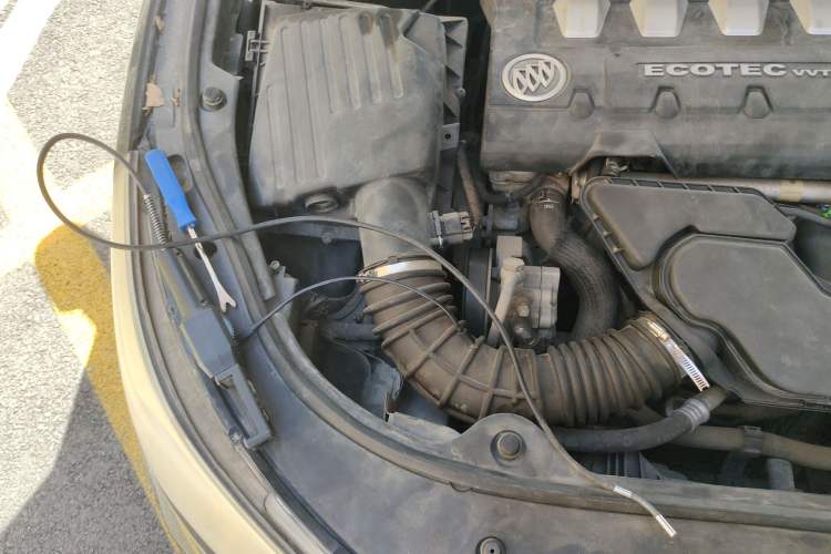 Used Buick LaCrosse 2009 2.4L Haoya Edition Engine Bay Right