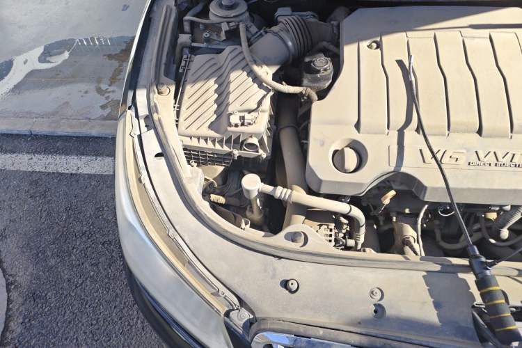 Used Buick LaCrosse 2009 3.0L Flagship Edition Engine Bay Right