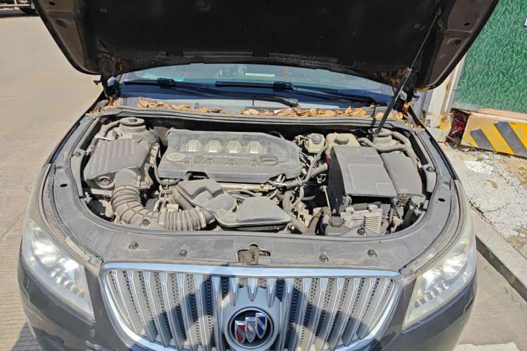 Used Buick LaCrosse 2009 2.4L Haoya Edition Engine Bay