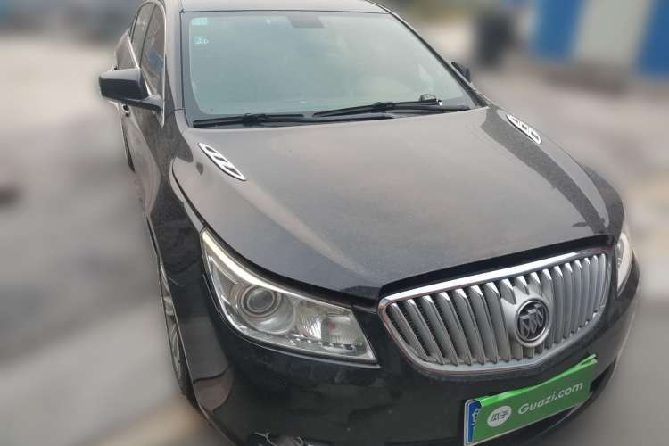 Used Buick LaCrosse 2009 2.4L Luxury Edition Front Right 45 Deg