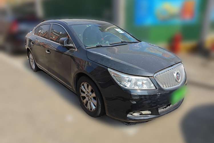 Used Buick LaCrosse 2009 2.4L Haoya Edition Front Right 45 Deg