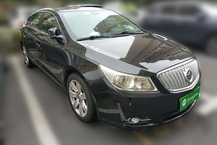 Used Buick LaCrosse 2009 2.4L Luxury Edition Front Right 45 Deg