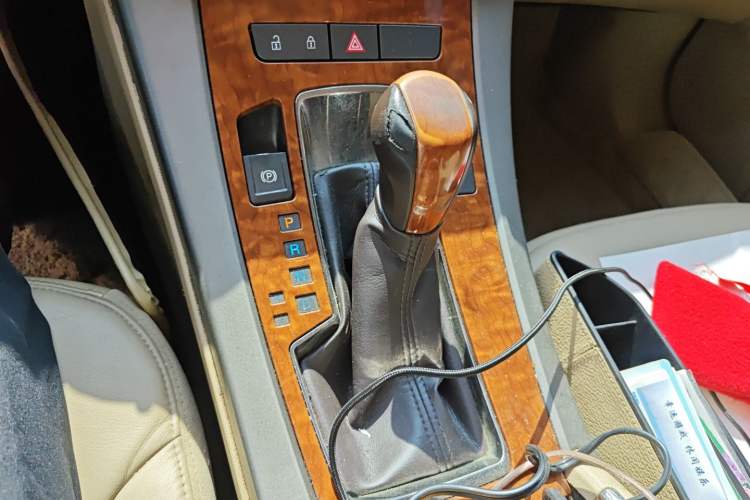 Used Buick LaCrosse 2009 2.4L Haoya Edition Gear Lever