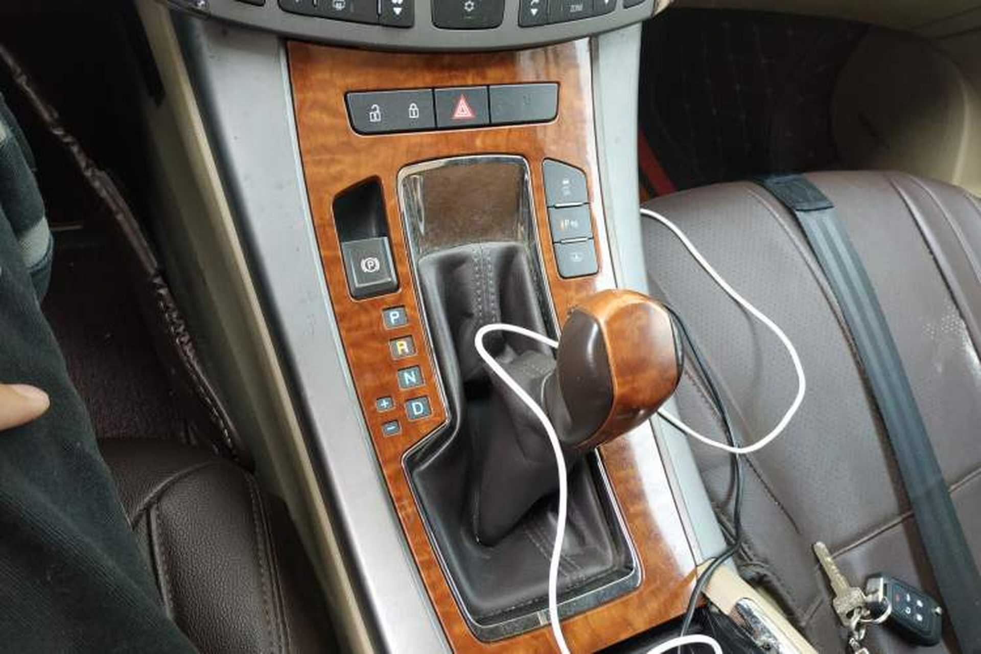 Used Buick LaCrosse 2009 2.4L Luxury Edition Gear Lever