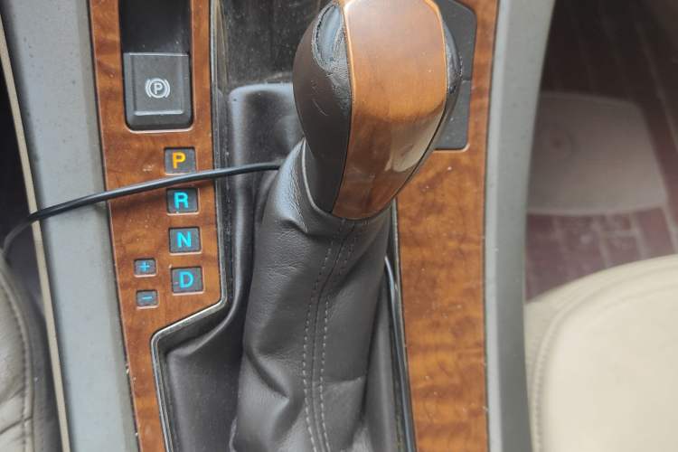 Used Buick LaCrosse 2009 2.4L Haoya Edition Gear Lever