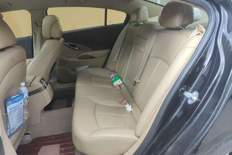 Used Buick LaCrosse 2009 2.4L Haoya Edition Left Rear Seat