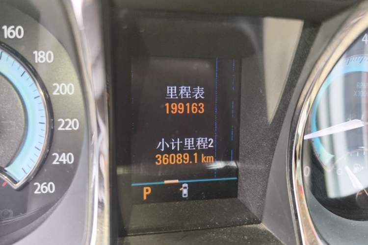 Used Buick LaCrosse 2009 2.4L Haoya Edition Odometer Close Up