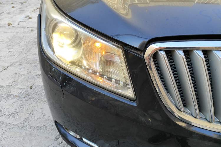Used Buick LaCrosse 2009 2.4L Haoya Edition Right Front Headlight