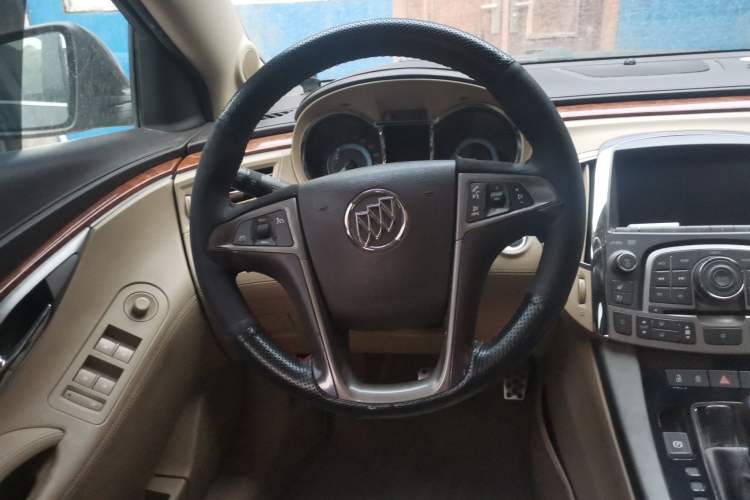 Used Buick LaCrosse 2009 2.4L Luxury Edition Steering Wheel