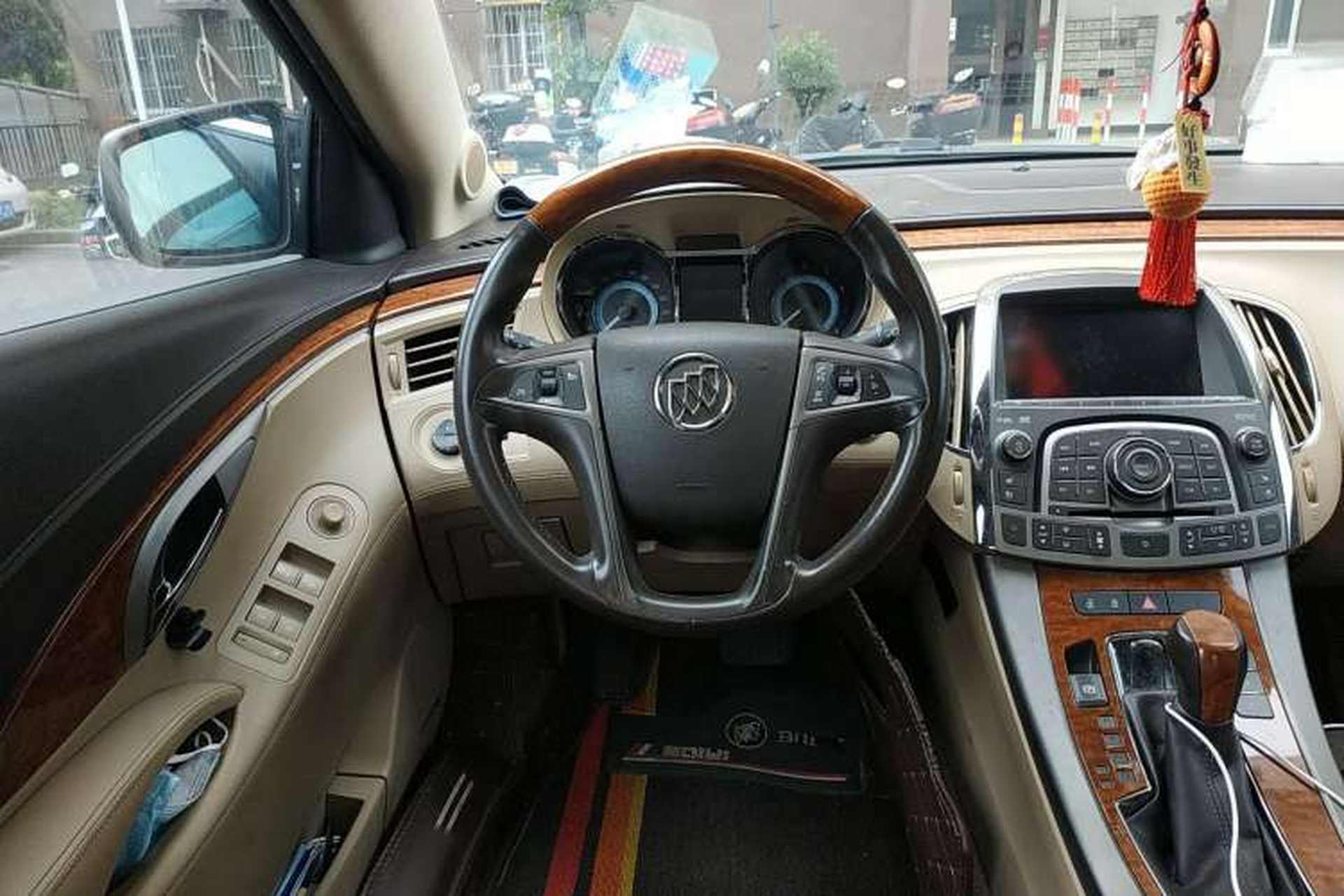 Used Buick LaCrosse 2009 2.4L Luxury Edition Steering Wheel