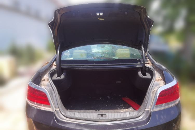 Used Buick LaCrosse 2009 2.4L Haoya Edition Trunk