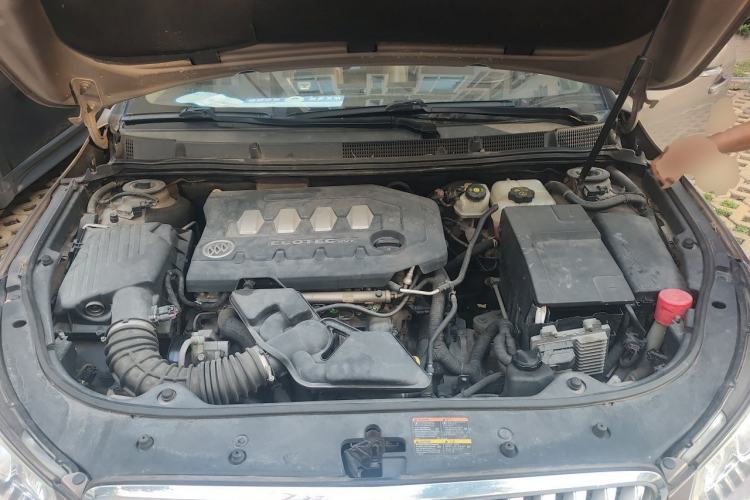 Used Buick LaCrosse 2009 2.4L Luxury Edition Engine Bay