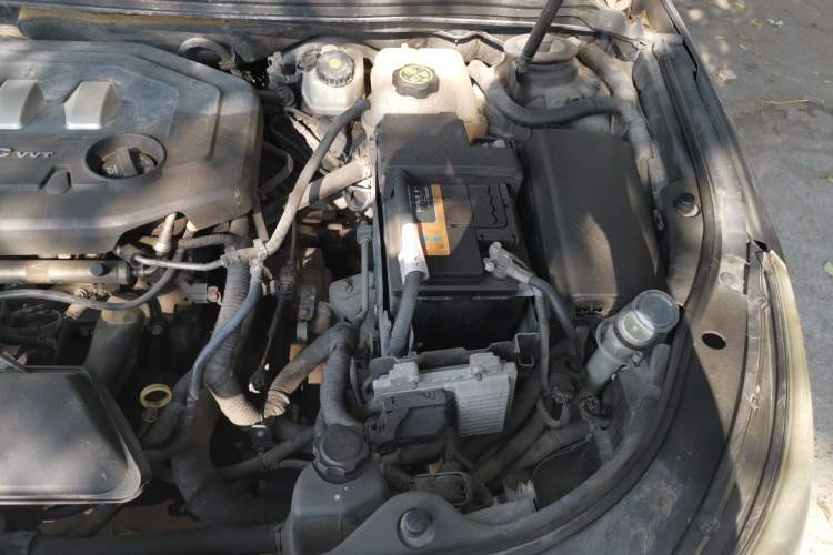Used Buick LaCrosse 2009 2.4L Haoya Edition Engine Bay Left