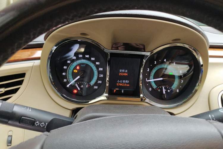 Used Buick LaCrosse 2009 2.4L Haoya Edition Instrument Cluster