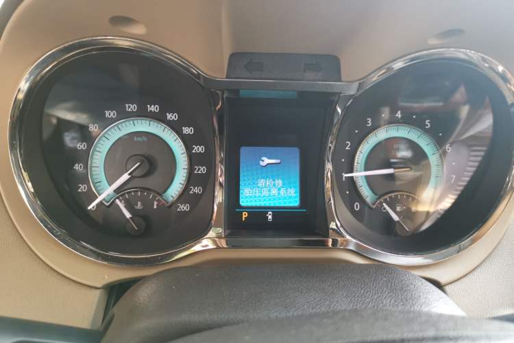 Used Buick LaCrosse 2009 2.4L Haoya Edition Instrument Cluster