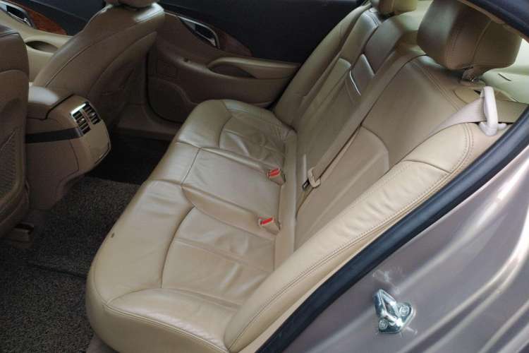 Used Buick LaCrosse 2009 2.4L Haoya Edition Left Rear Seat