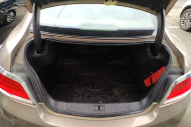 Used Buick LaCrosse 2009 2.4L Haoya Edition Trunk
