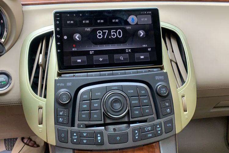 Used Buick LaCrosse 2009 2.4L Luxury Edition Audio And AC Panel
