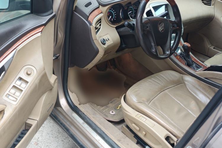Used Buick LaCrosse 2009 2.4L Luxury Edition Driver Seat