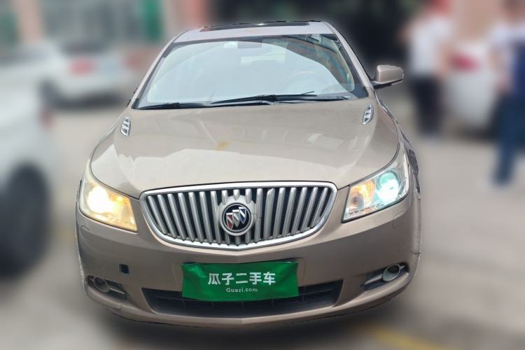 Used Buick LaCrosse 2009 2.4L Luxury Edition Front