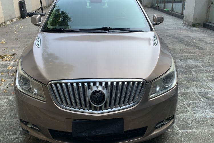 Used Buick LaCrosse 2009 2.4L Luxury Edition Front
