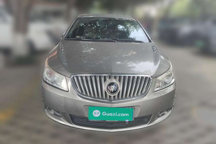 Used Buick LaCrosse 2009 2.4L Haoya Edition Front