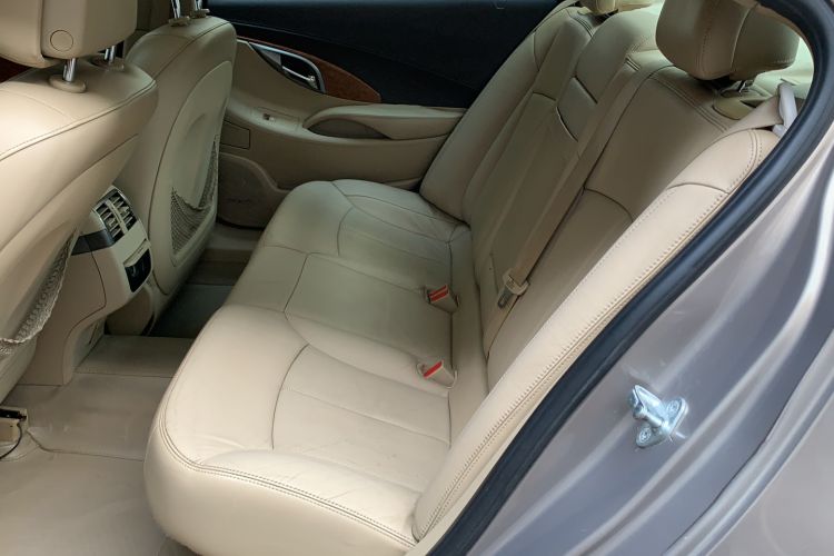 Used Buick LaCrosse 2009 2.4L Luxury Edition Left Rear Seat
