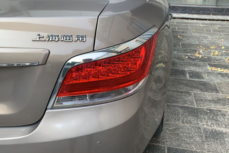 Used Buick LaCrosse 2009 2.4L Luxury Edition Right Rear Taillight