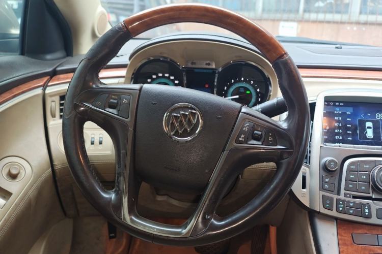 Used Buick LaCrosse 2009 2.4L Luxury Edition Steering Wheel