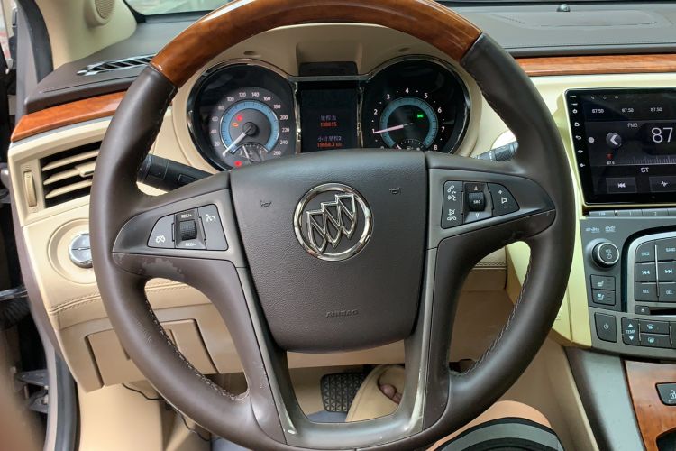 Used Buick LaCrosse 2009 2.4L Luxury Edition Steering Wheel