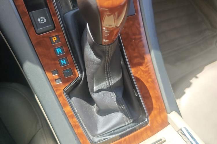Used Buick LaCrosse 2009 2.4L Haoya Edition Gear Lever