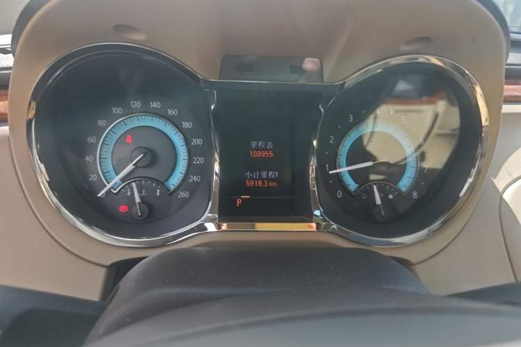 Used Buick LaCrosse 2009 2.4L Haoya Edition Odometer Close Up