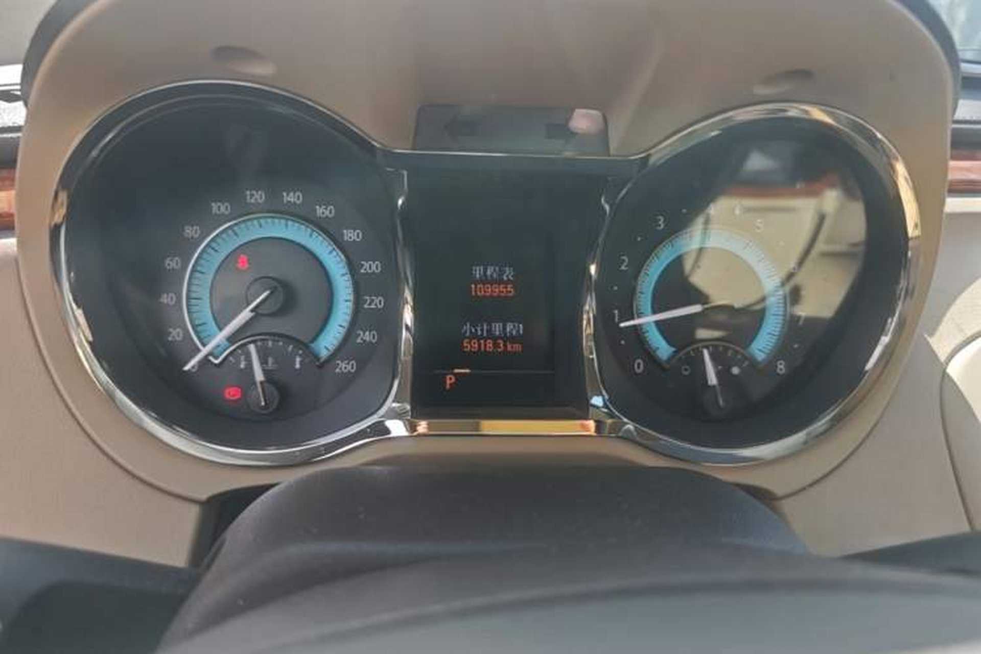 Used Buick LaCrosse 2009 2.4L Haoya Edition Odometer Close Up
