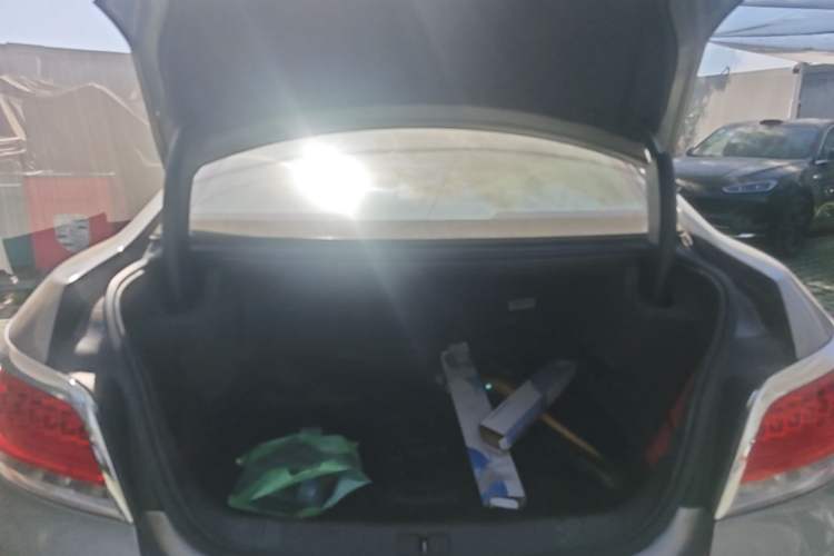 Used Buick LaCrosse 2009 2.4L Haoya Edition Trunk