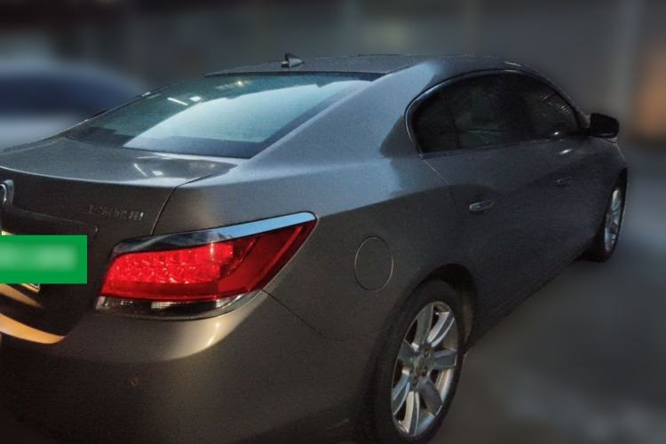 Used Buick LaCrosse 2009 2.4L Luxury Edition Rear Right 45 Deg
