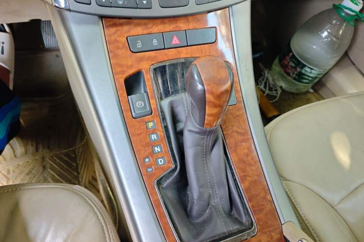 Used Buick LaCrosse 2009 2.4L Elegant Edition Gear Lever