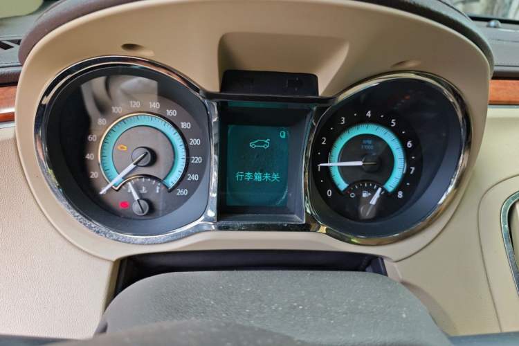 Used Buick LaCrosse 2009 2.4L Elegant Edition Instrument Cluster