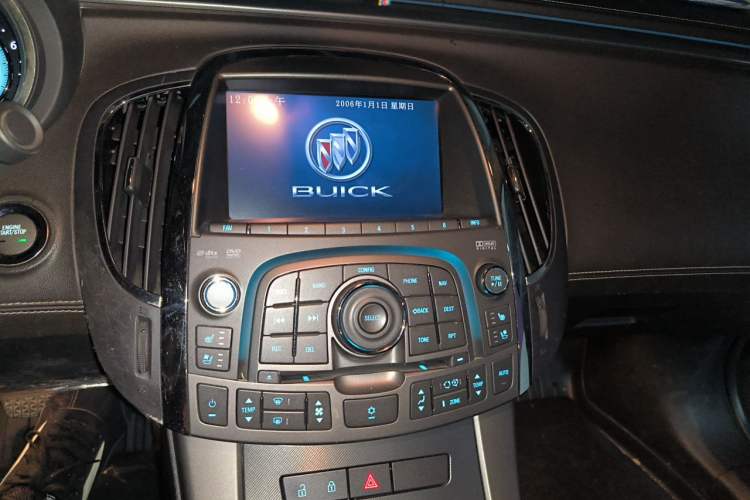 Used Buick LaCrosse 2009 3.0L Flagship Edition Audio And AC Panel