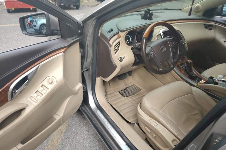 Used Buick LaCrosse 2009 2.4L Luxury Edition Driver Seat
